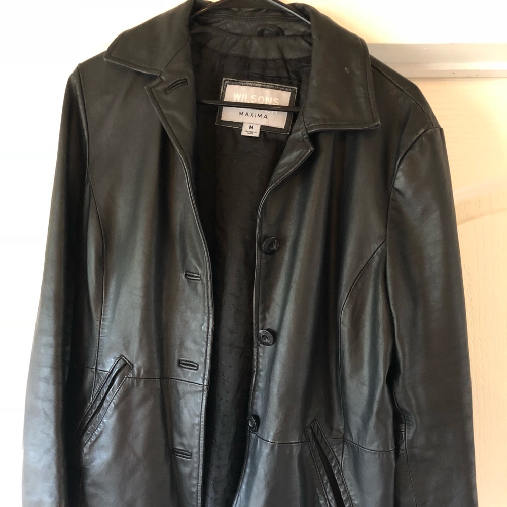 Wilson Leather M button up jacket!